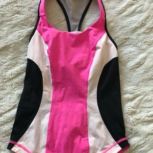 Lululemon Cardio Kick Tank size 4, like new